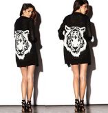 Cardigan Preta c/ Tigre